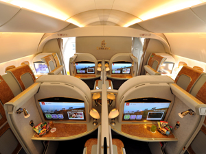 Emirates - Avion Tourism