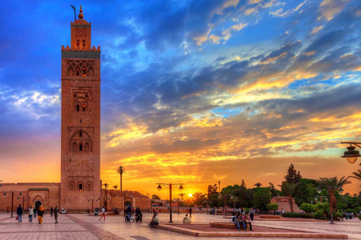 Marrakech: Copyright © Sisterscom.com / Shutterstock