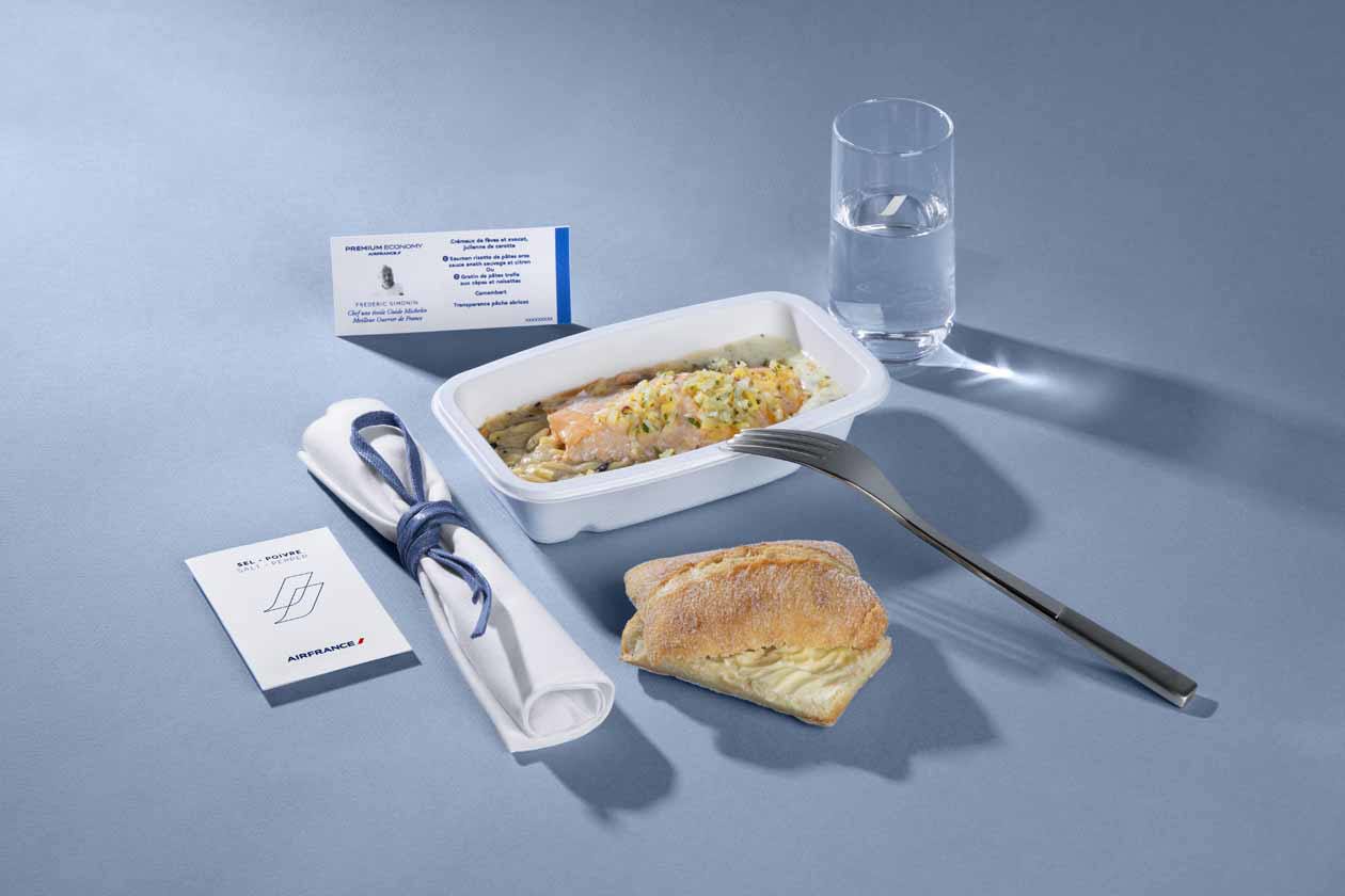 F. Simonin Premium Economy Dish Copyright © Air France