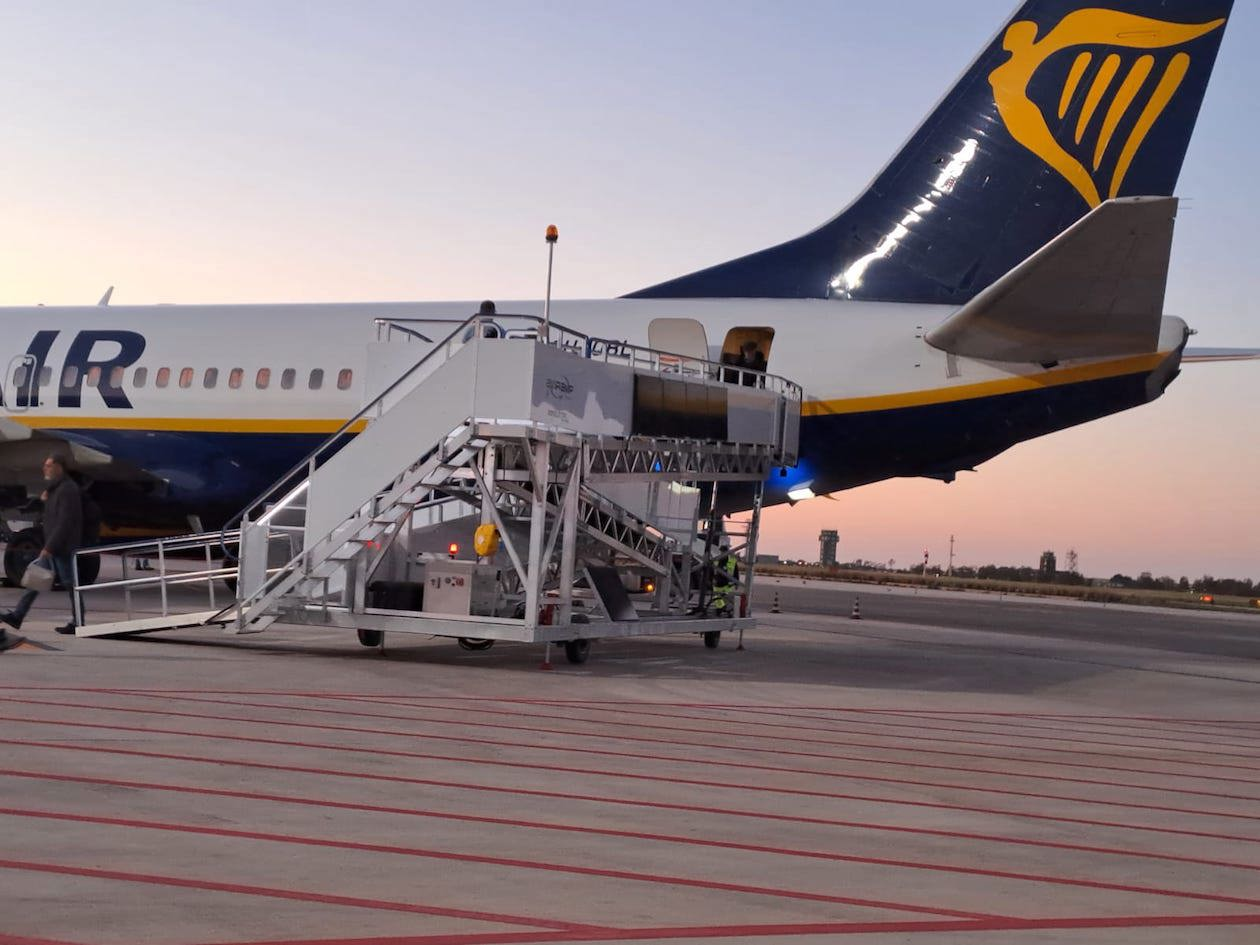 Aviramp il nuovo sistema d'imbarco mobile dell'aeroporto Vincenzo Florio di Trapani Birgi © Ufficio Stampa Aeroporto di Trapani