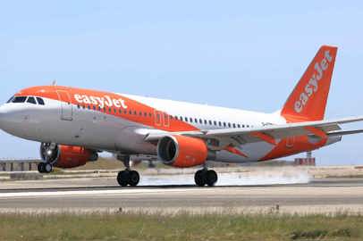 easyJet: in vendita i voli per l'estate 2024 e Big Orange Sale