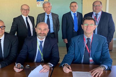Aeroporto di Grottaglie: firma del contratto fra Aeroporti di Puglia e Leonardo S.p.A.
