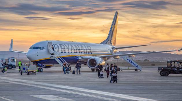Coronavirus: Ryanair sospende tutti i voli italiani fino all'8 aprile