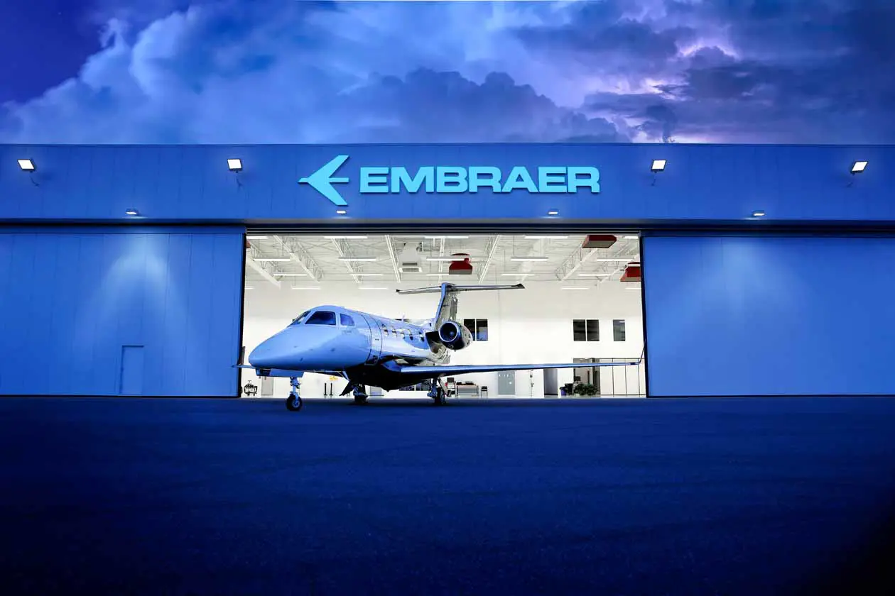 Phenom 300E by Embraer Executive Jets. Copyright © Embraer.