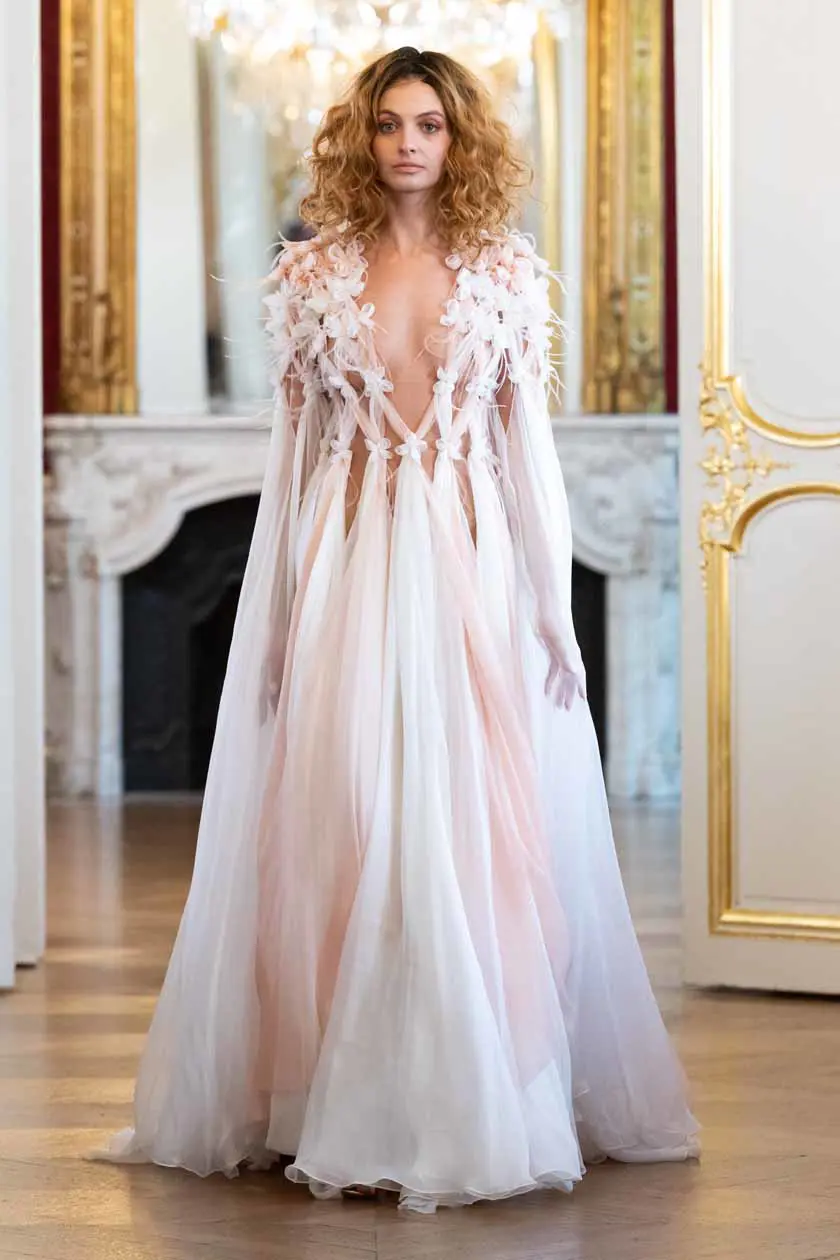 La Métamorphose: Couture Collection Fall -Winter 2022/2023