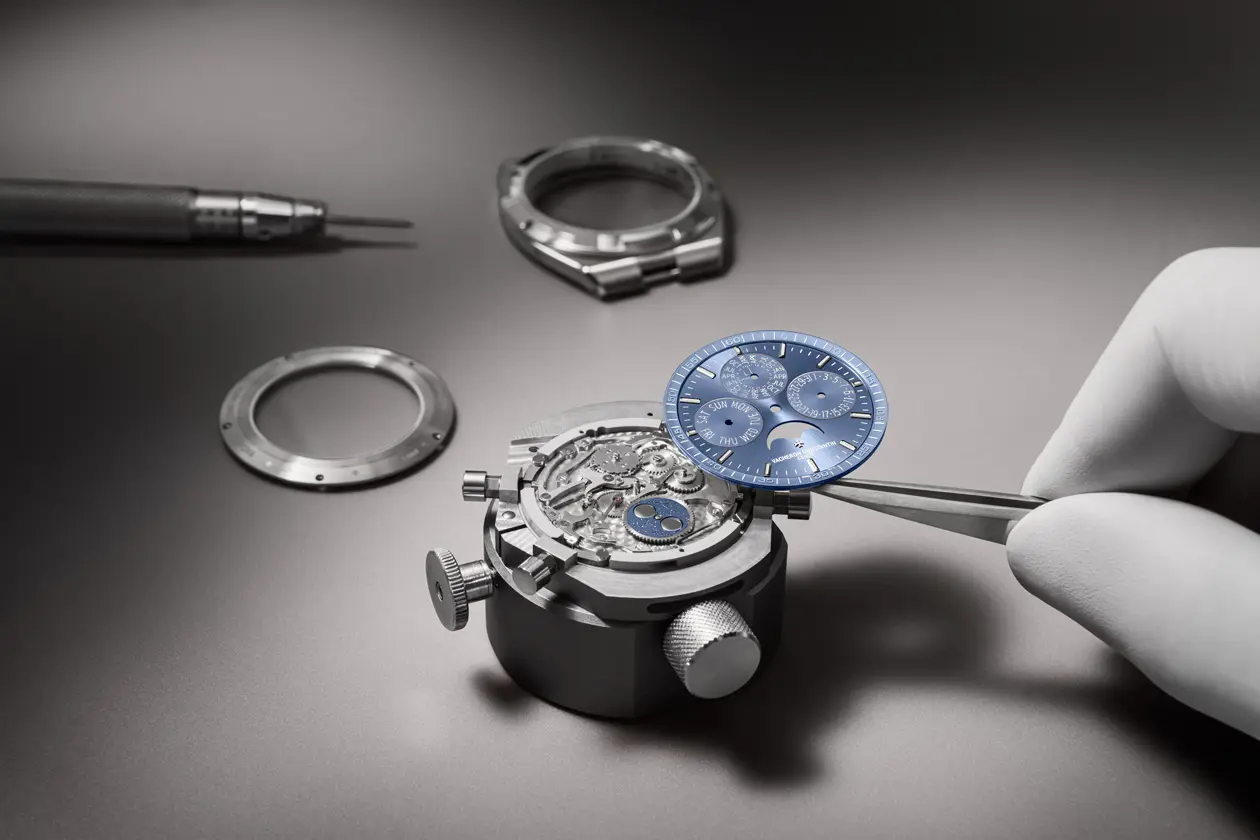 Overseas Calendario Perpetuo Ultra-Piatto. Foto: Copyright © Ufficio Stampa Vacheron Constantin