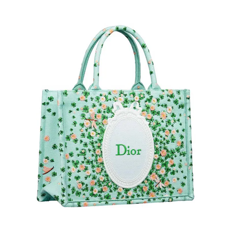 MEDIUM DIOR BOOK TOTE BAG Foto: Copyright © Dior