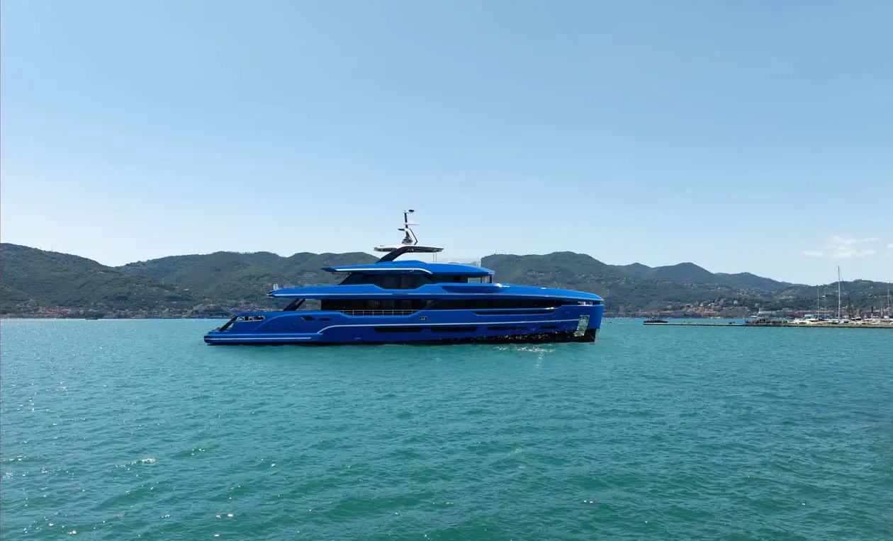 Yacht DOM133 SUI GENERIS di Baglietto Copyright © Baglietto