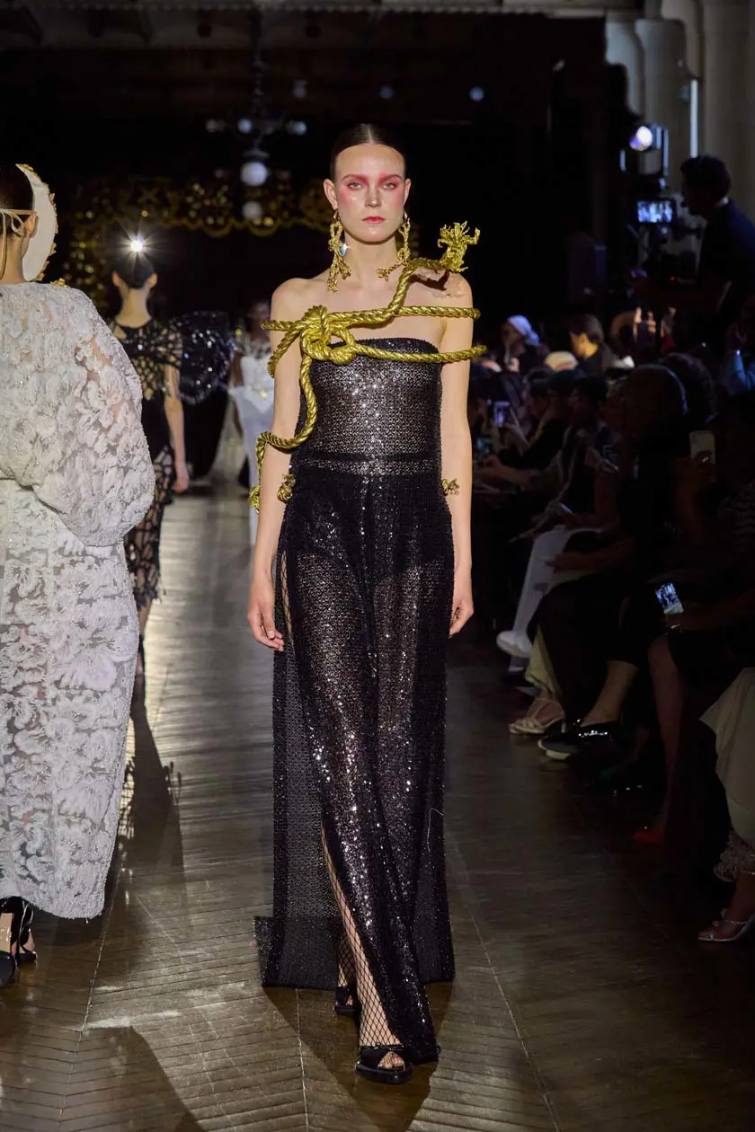 Juana Martín Collezione Haute Couture A-I 2025-2026 Copyright © Juana Martín
