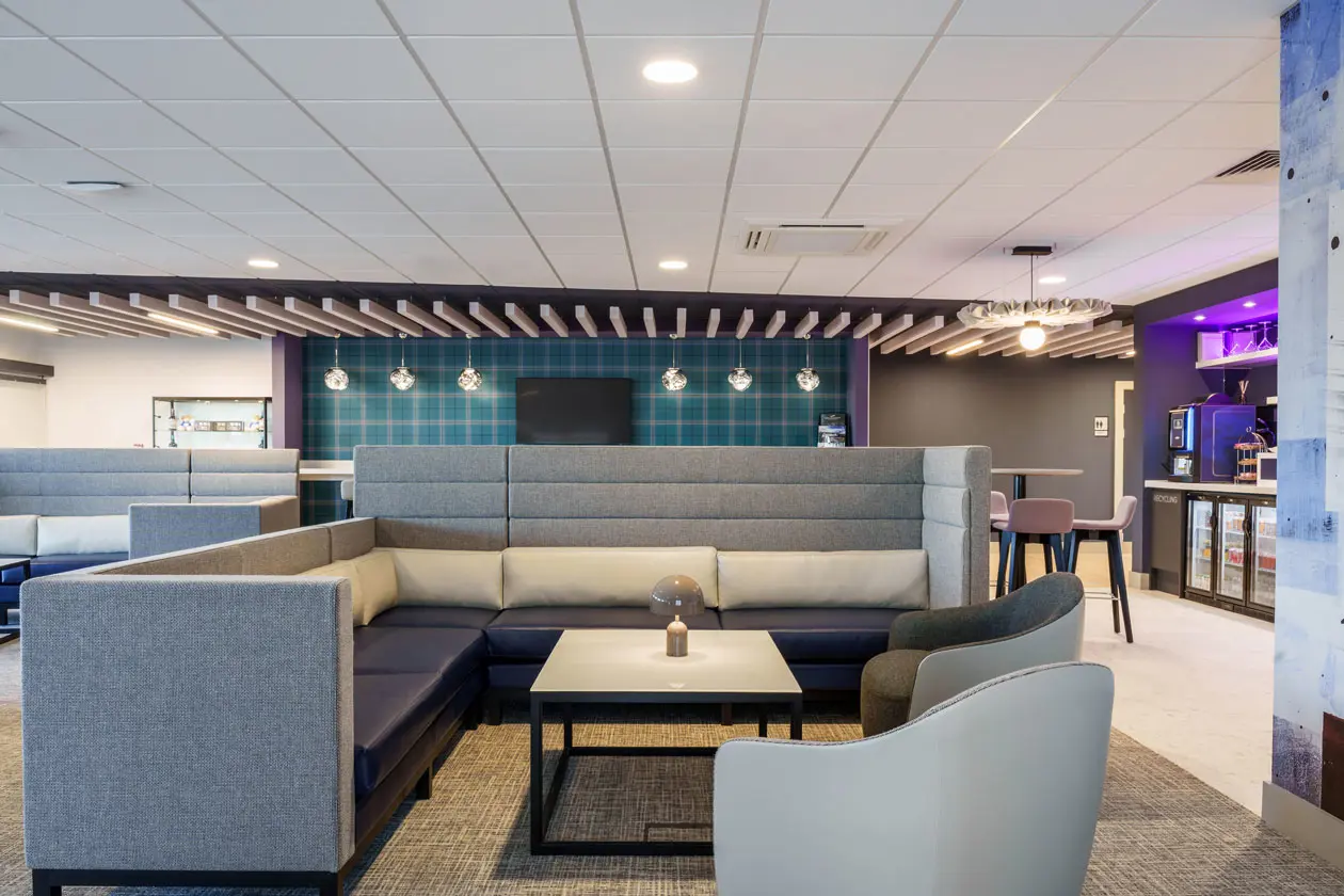 Signature Aviation GLA - Interior of New Terminal at Glasgow Airport Foto: Copyright © Signature Aviation