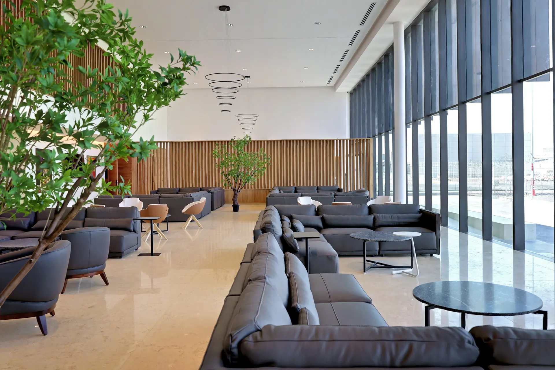 General Aviation Terminal (GAT/FBO) Foto: Copyright © Universal Aviation