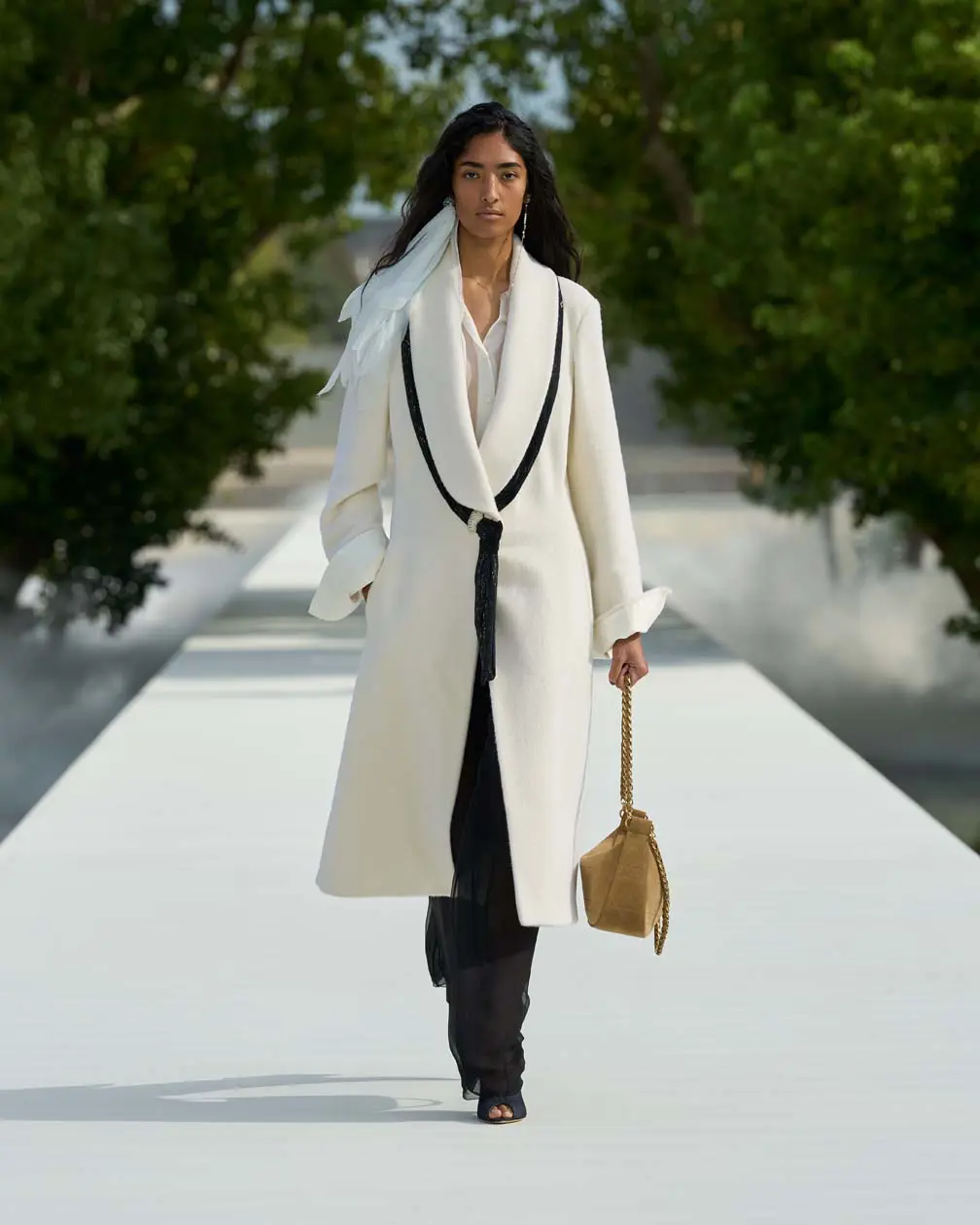 Dior Moda Donna ready-to-wear Primavera-Estate 2027 Foto: Copyright © Dior Press