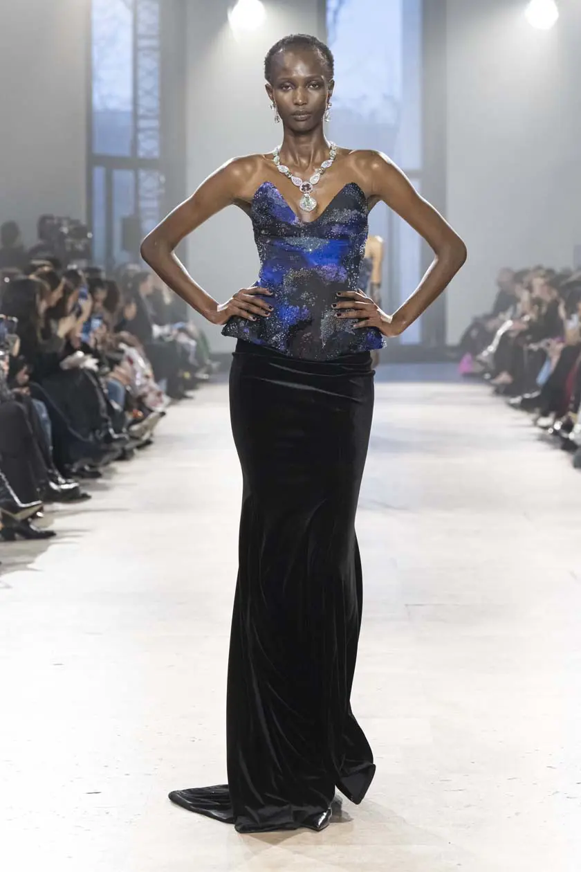 Rahul Mishra Haute Couture Primavera-Estate 2026 Foto: Copyright © Rahul Mishra