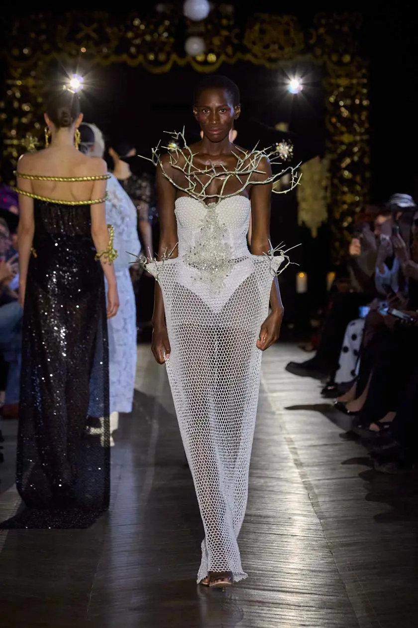 Juana Martín Collezione Haute Couture A-I 2025-2026 Copyright © Juana Martín