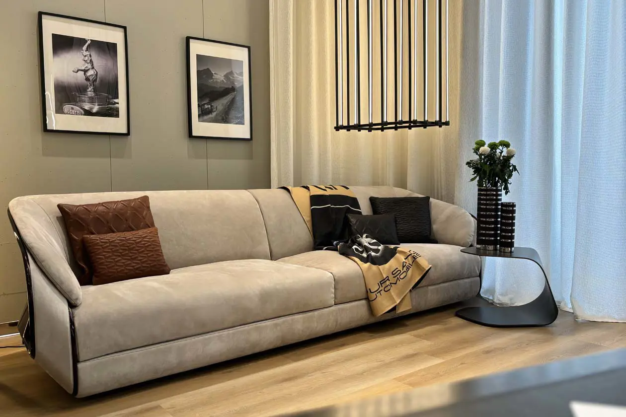 Icon Collection Bugatti Home 2026 Foto: Copyright © Bugatti Automobiles SAS