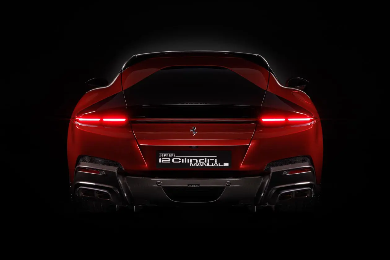 Ferrari 12Cilindri Manuale : Copyright © Ferrari Press