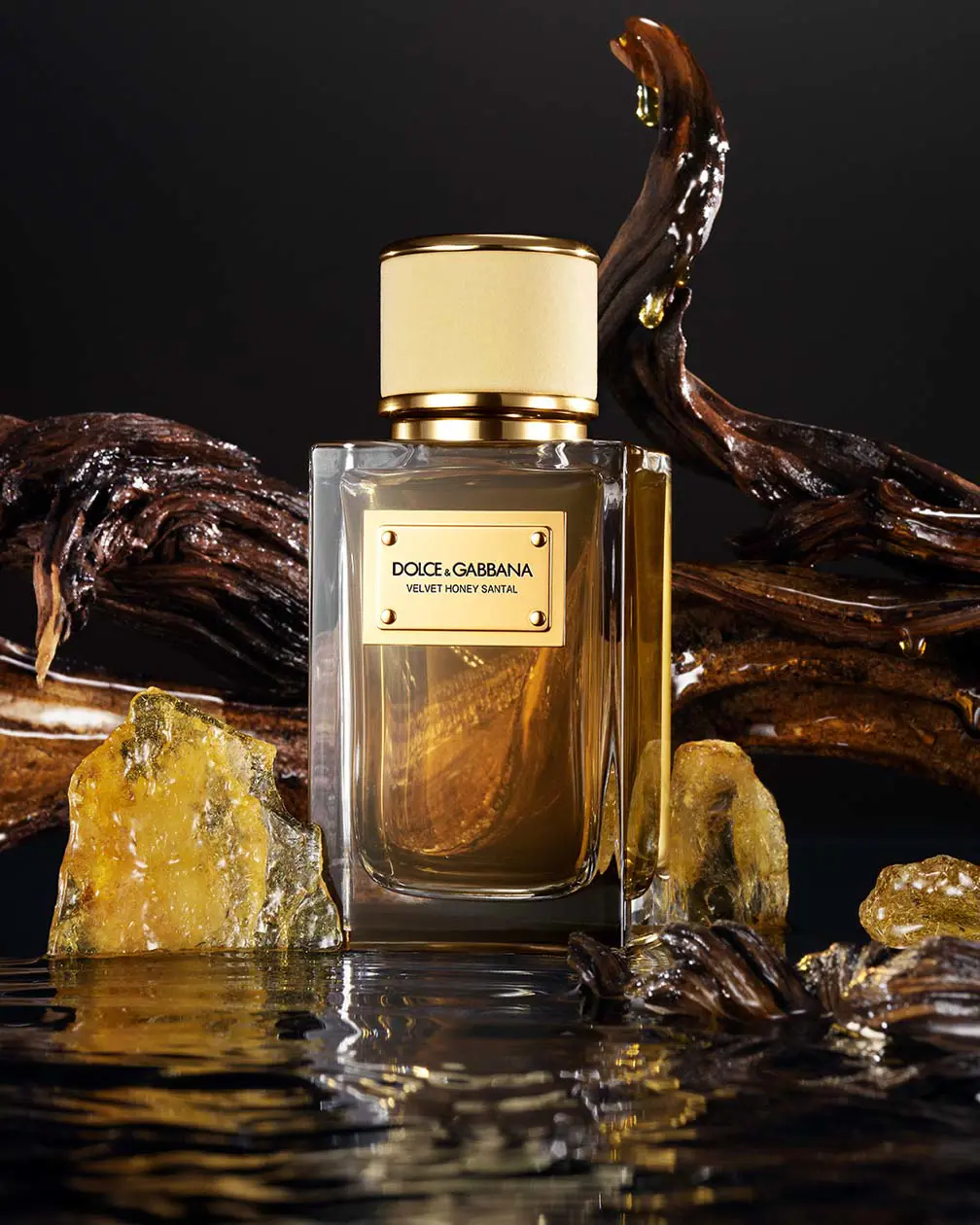Dolce&Gabbana Velvet Collection: Velvet Honey Santal Copyright © Dolce&Gabbana