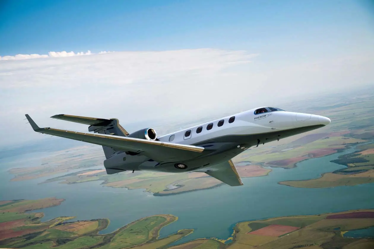 Phenom 300 jets by Embraer Copyright © Embraer