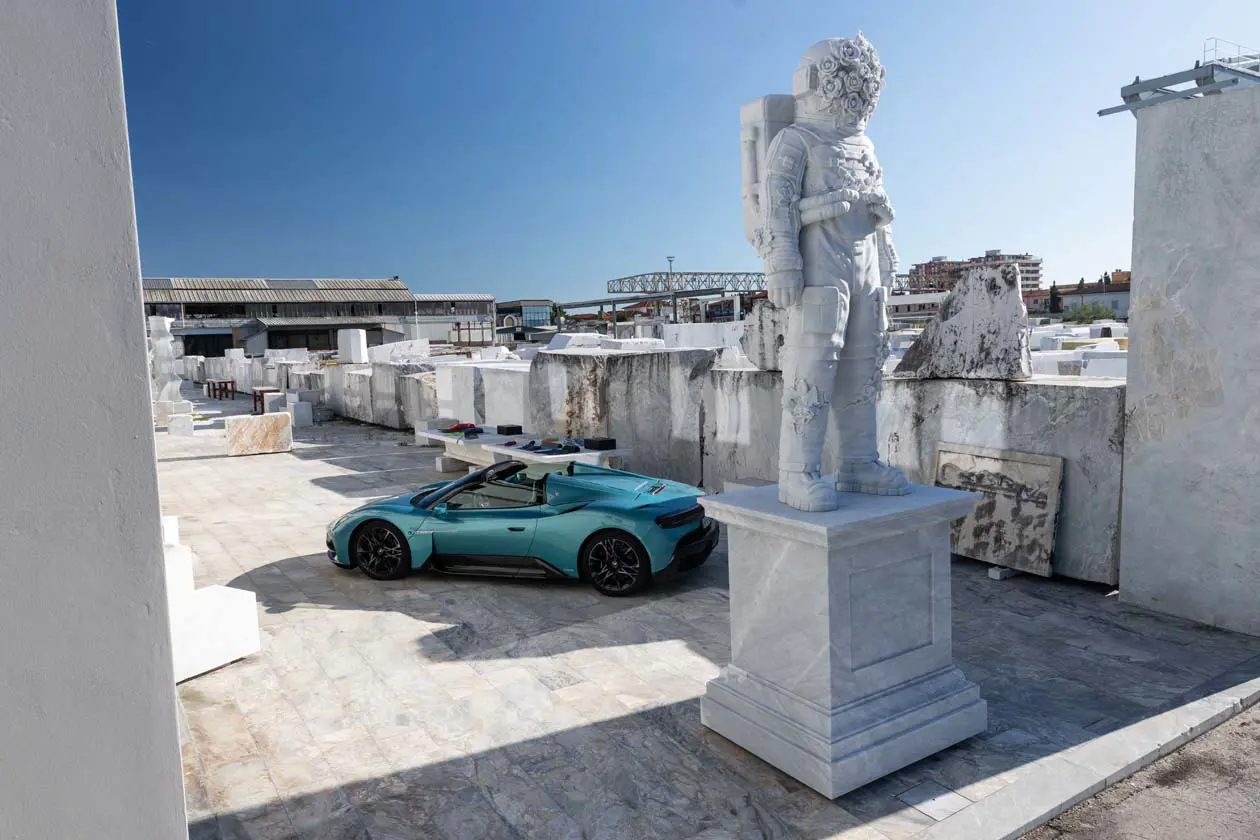 Maserati MCPURA, Int. Driving Experience, Atelier HENRAUX Copyright © Maserati