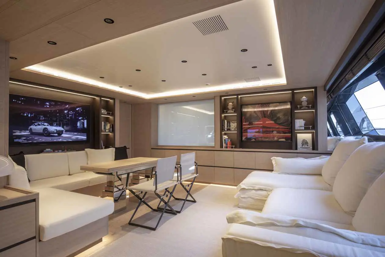 CAOZ 14 refit by Nauta Design