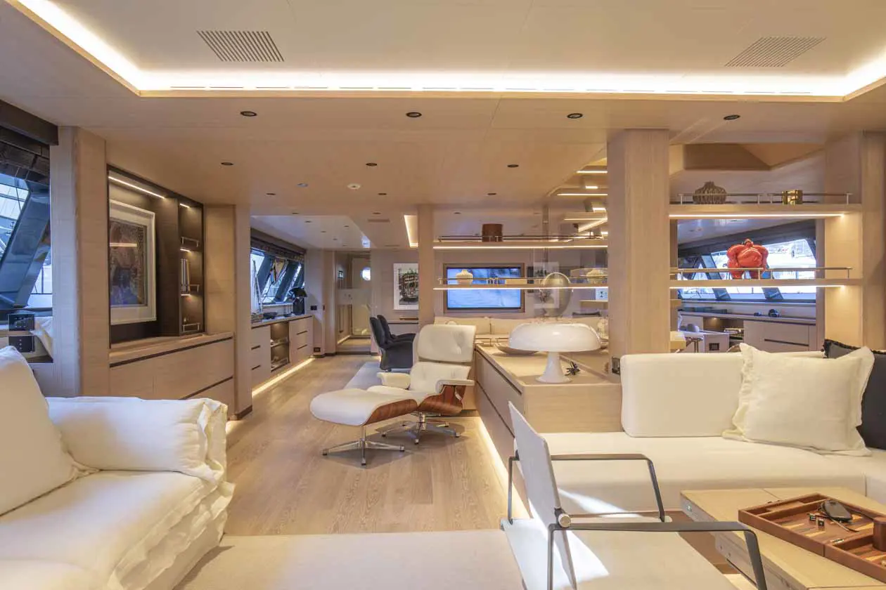 CAOZ 14 refit by Nauta Design