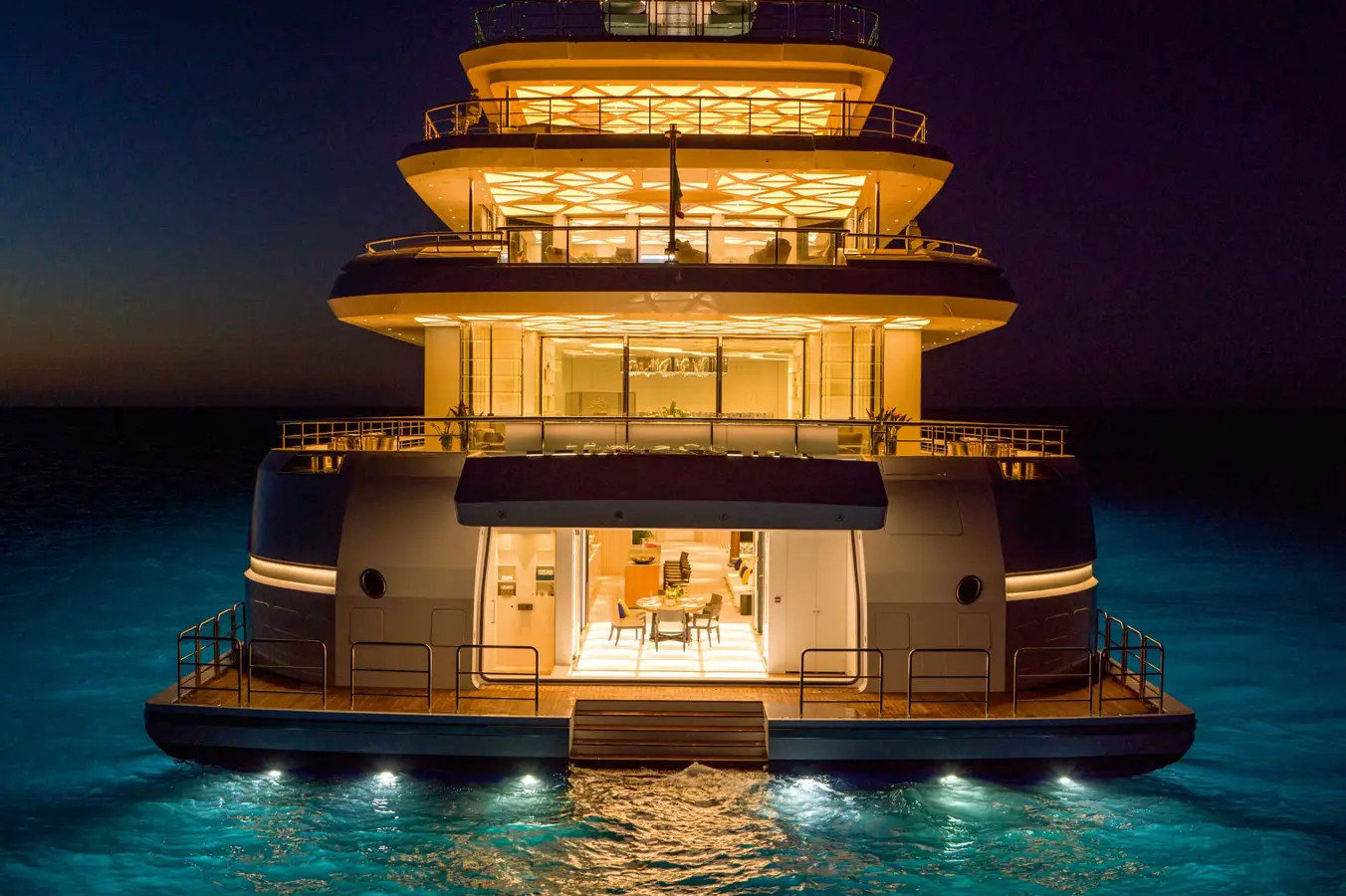 Luminosity yacht by Benetti