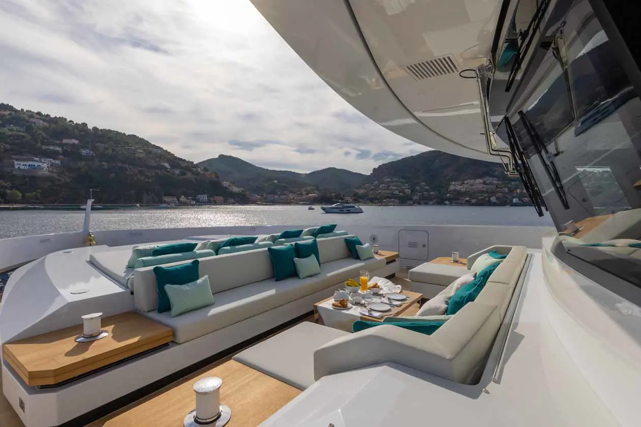 RSY 38m EXP M/Y Emocean by Rosetti Superyachts