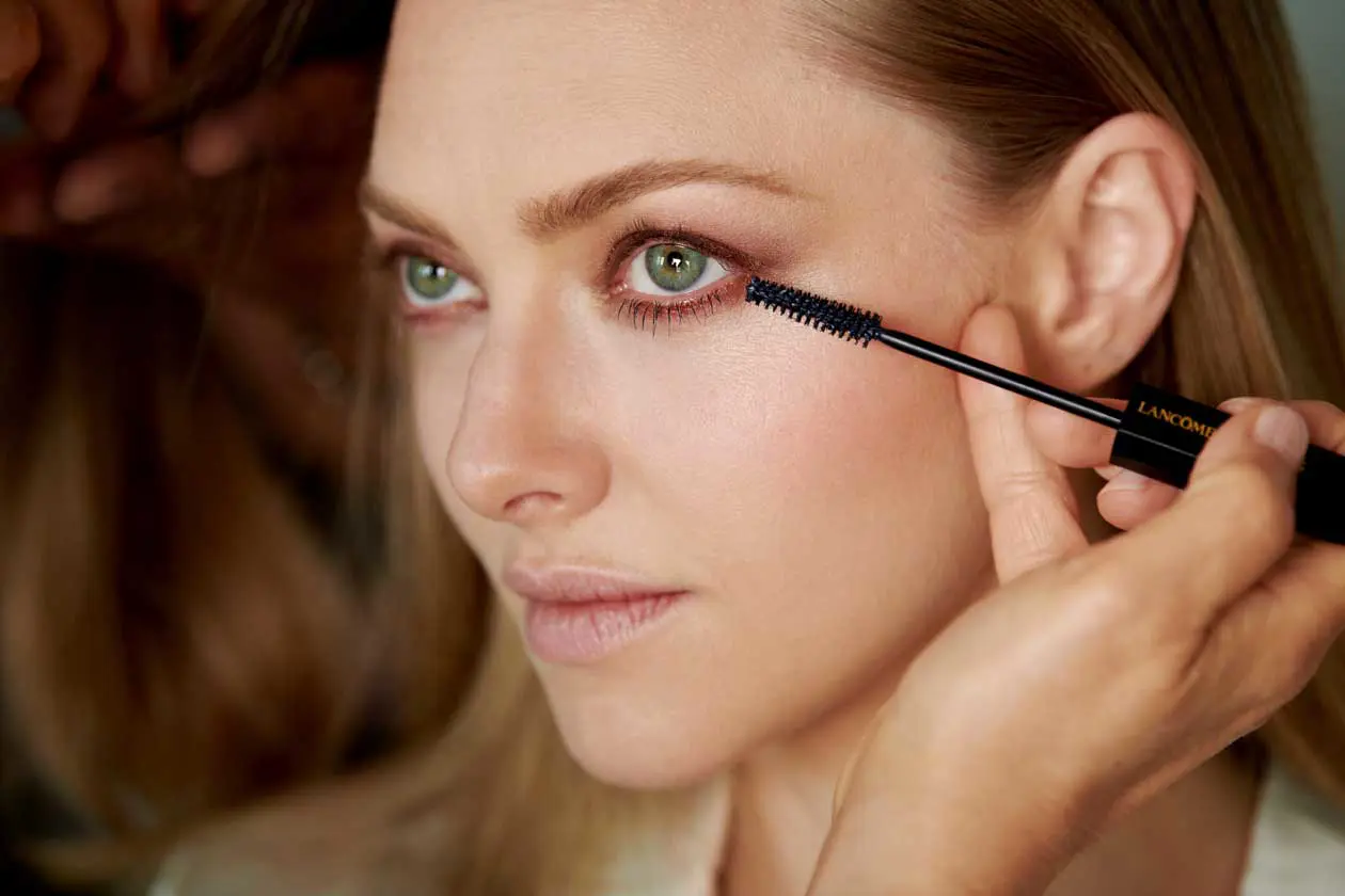 beauty look Lancôme of Amanda Seyfried for Oscar 2021