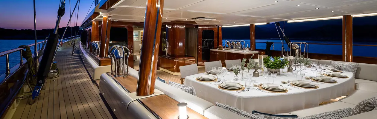 The sailing superyacht Simena