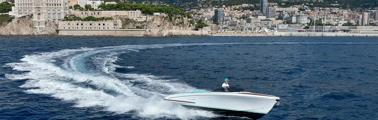 El-Iseo by Riva, elegant full electric