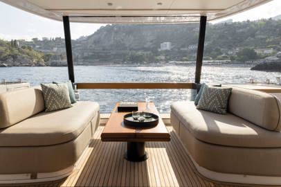 Azimut at Genoa Boat Show with two italian premieres