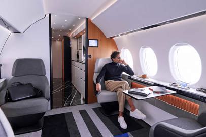 Falcon 10X interior receives yet another product design award