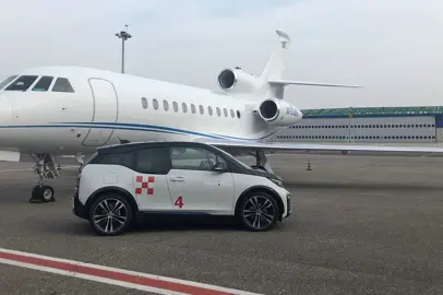 Milano Prime and BMW renew their partnership with new full-electric cars for business aviation flights