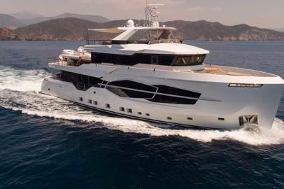 Numarine launched Hot Lab decoration package for the 32XP superyacht range