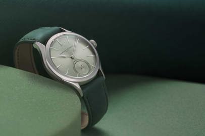 Classic Micro-Rotor “Série Atelier” Magnetic Green by Laurent Ferrier
