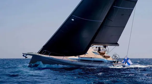 Elite sailing reveals its wonders in Cannes