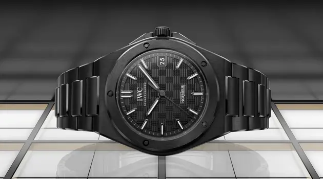 Ingenieur Automatic 42 in black ceramic
