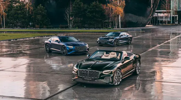 Three Bentleys inspired by Rembrandt, Vermeer and Van Gogh