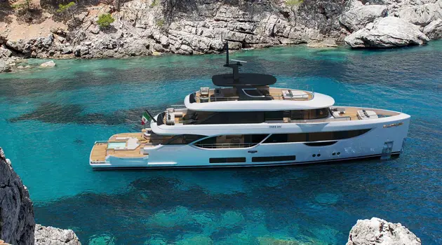 Oasis 34M, the new superyacht by Benetti