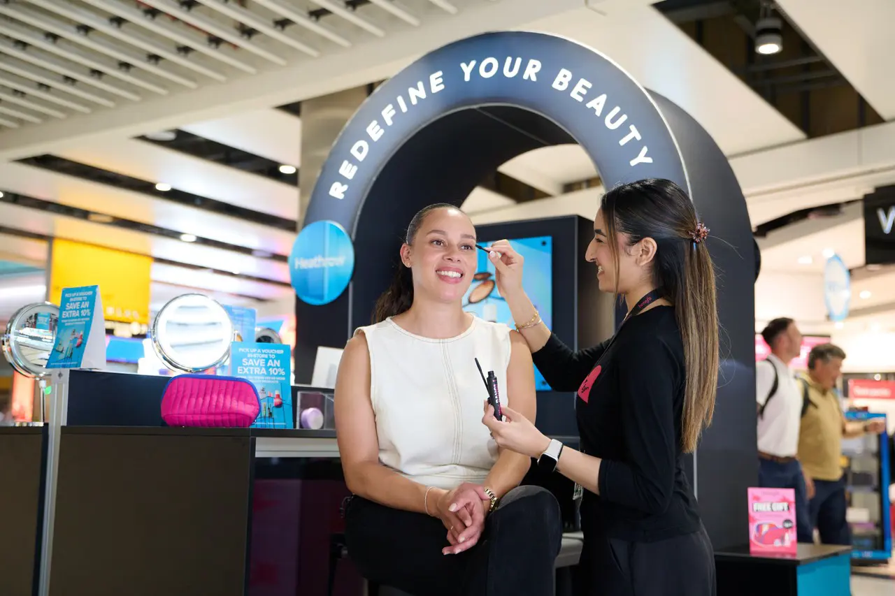 Campagna “Redefine Your Beauty” Foto: Copyright © Ufficio stampa&nbsp;Aeroporto di Heathrow