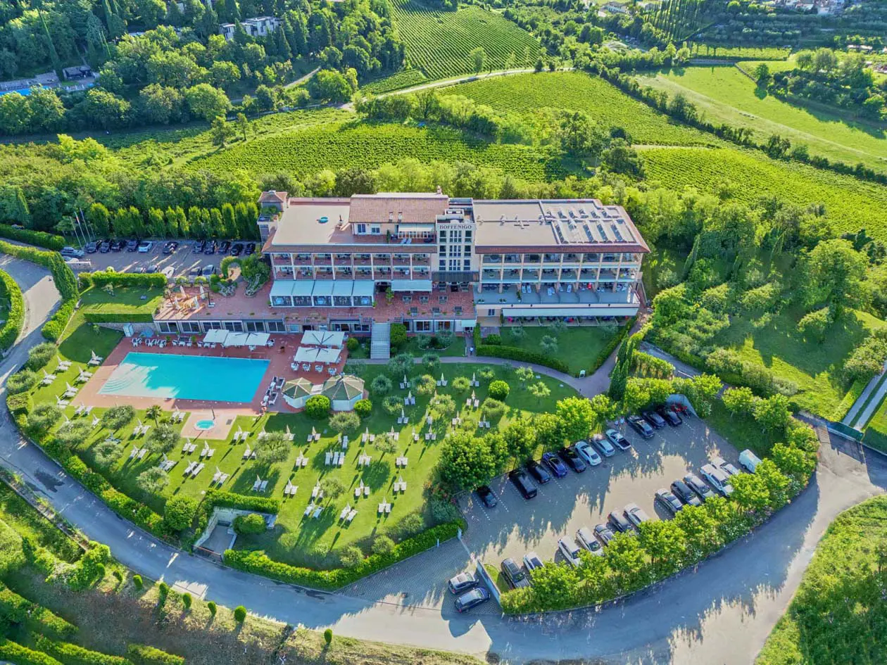 Boffenigo - The Golden Hour, immerso nel verde con piscina all'aperto. Foto: Copyright © Ufficio Stampa Boffenigo - The Golden Hour