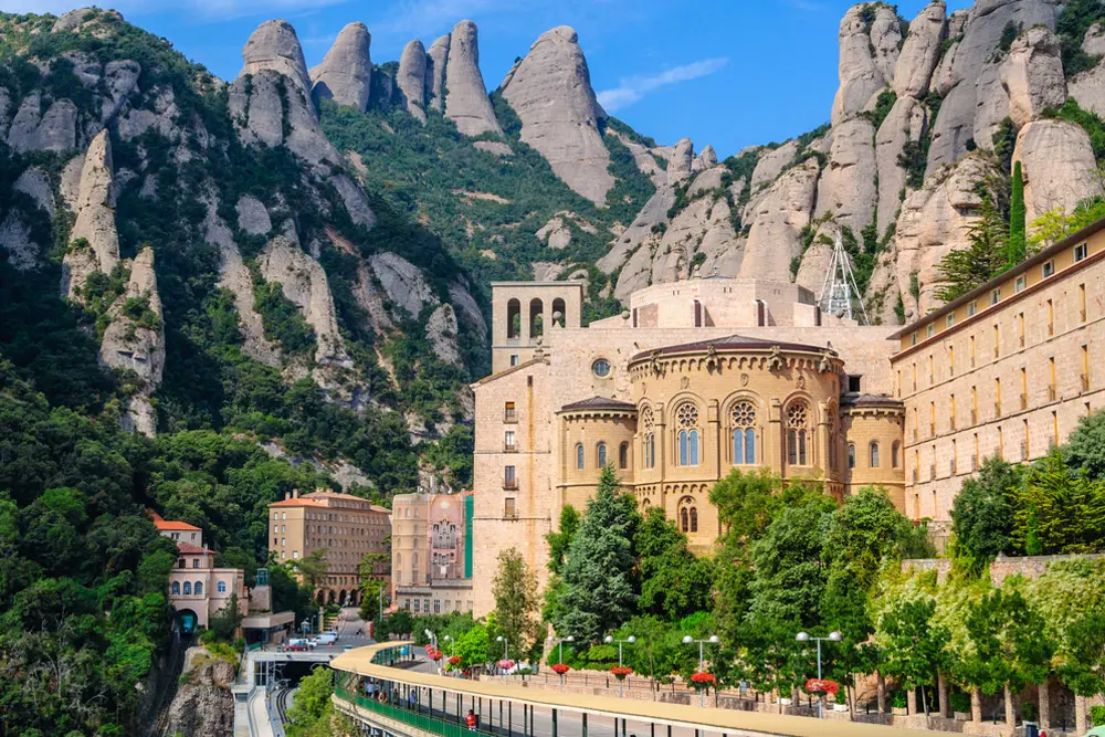 Barcellona:&nbsp;Copyright © Sisterscom.com /&nbsp;Shutterstock