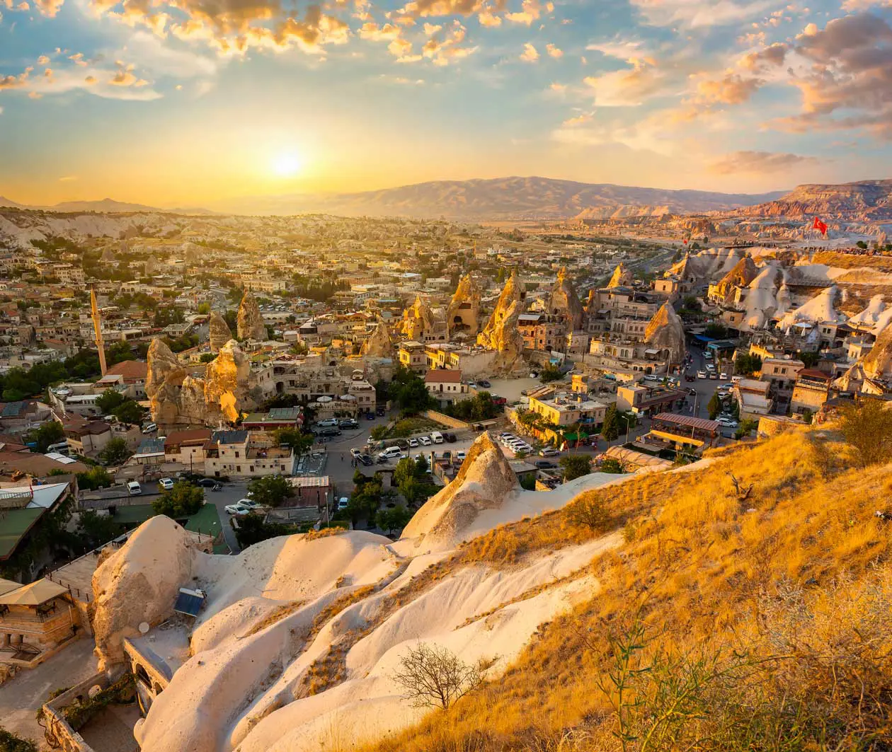 Cappadocia, Turchia Foto: Copyright © Sisterscom.com / Depositphotos