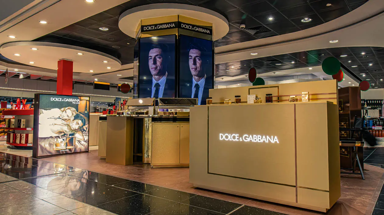 Pop Up Dolce & Gabbana all'aeroporto di London Heathrow Foto: Copyright ©&nbsp;Ufficio Stampa&nbsp;Dolce&Gabbana