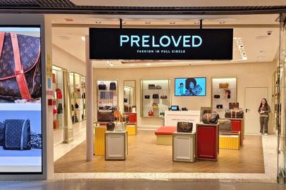 New Preloved Boutique at Lisbon Airport