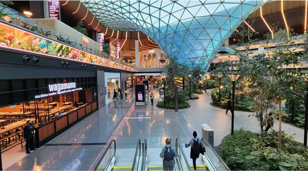 New stores at Doha Airport for HMSHost International