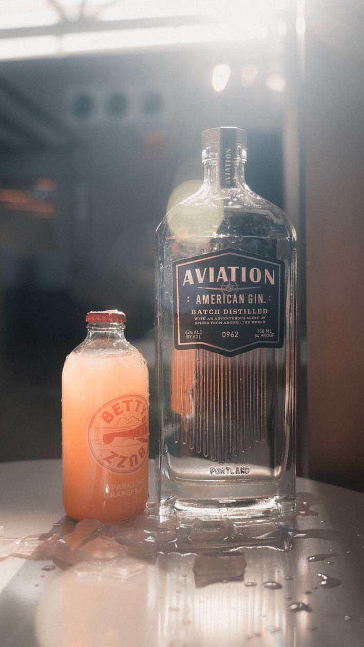 Aviation American Gin and Betty Buzz. Copyright © British Airways