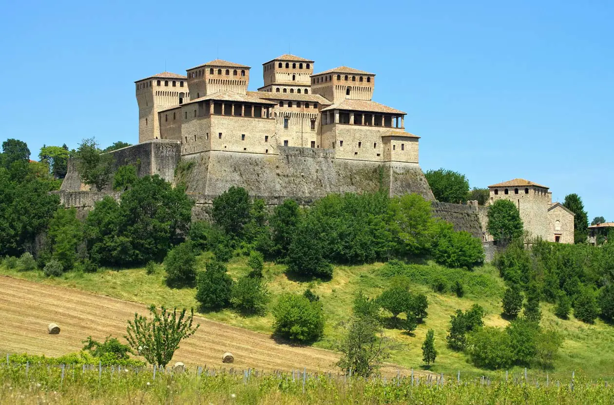 Castello di Torrechiara Foto: Copyright © Sisterscom.com | Depositphotos