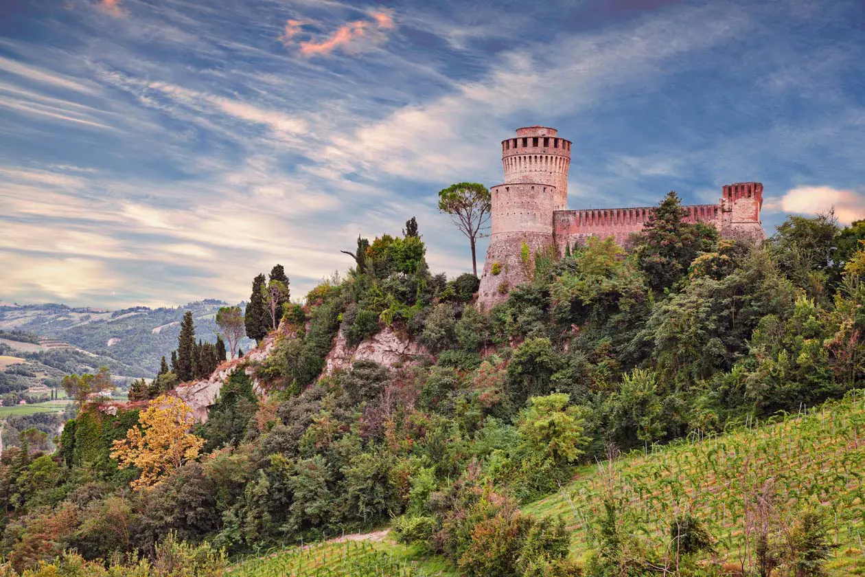 Rocca di Brisighella Foto: Copyright © Sisterscom.com | Depositphotos