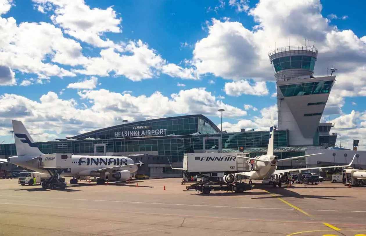Aeroporto di Helsinki. Foto per esclusivo uso editoriale: © Sisterscom.com / aleksis15@yandex.ru / depositphotos